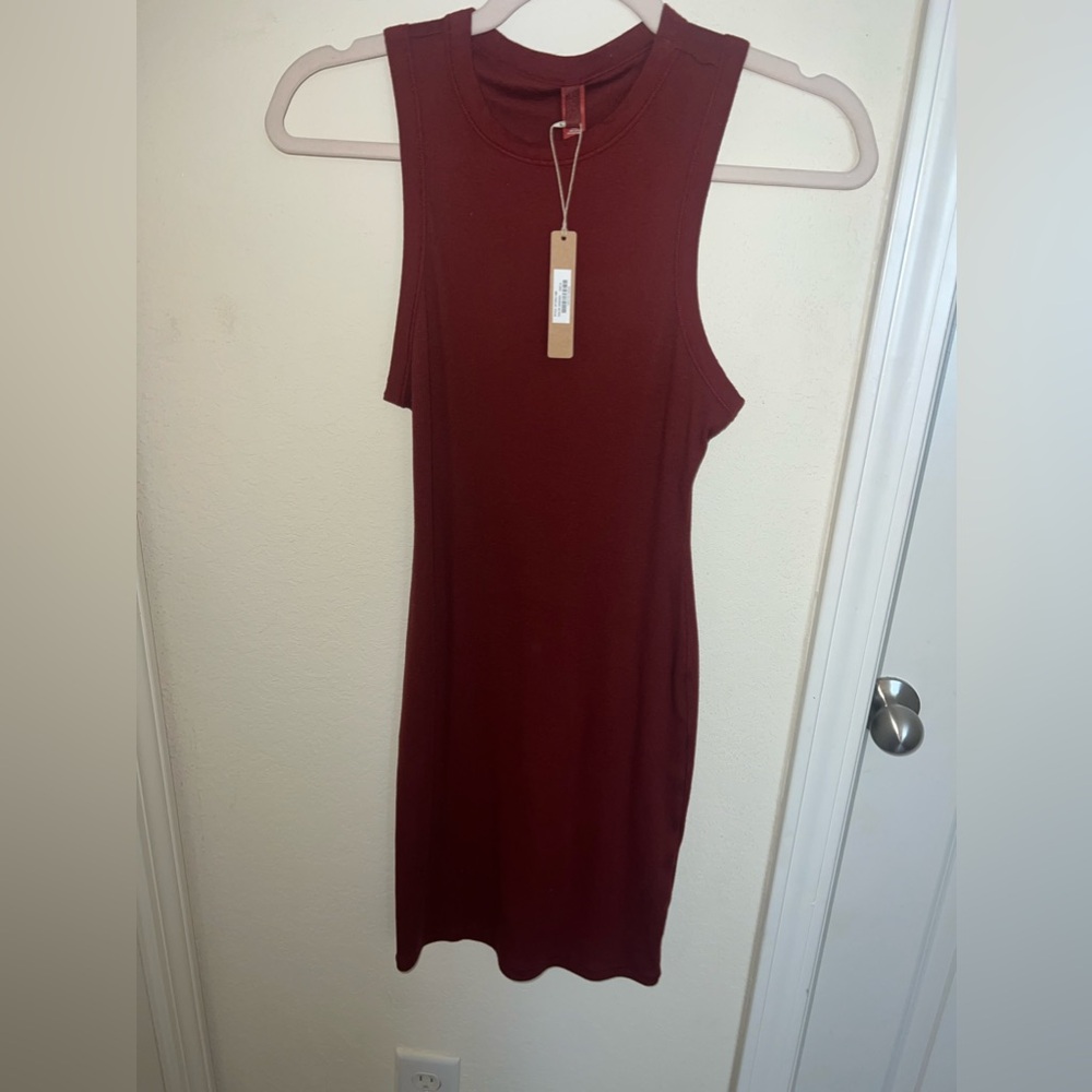 burgundy skims midi dress